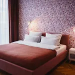 The Circus 4* Βερολίνο